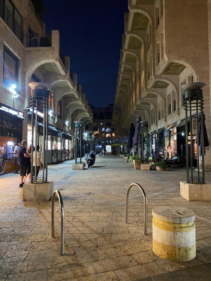 דירת סטודיו באווירת צימר במתחם נגה,דקה הליכה מהים. Тель-Авив Экстерьер фото